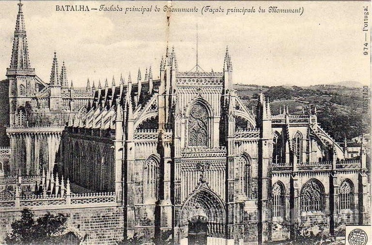 Bilhete postal de Batalha, fachada principal do Mosteiro | Portugal em postais antigos 