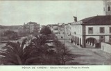 Bilhete postal ilustrado de Póvoa de Varzim: Câmara Municipal e Praça do Almada | Portugal em postais antigos