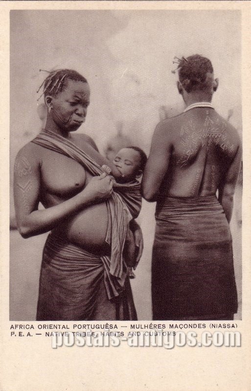 Bilhete postal ilustrado de Moçambique, Mulheres Macondes, Niassa | Portugal em postais antigos 