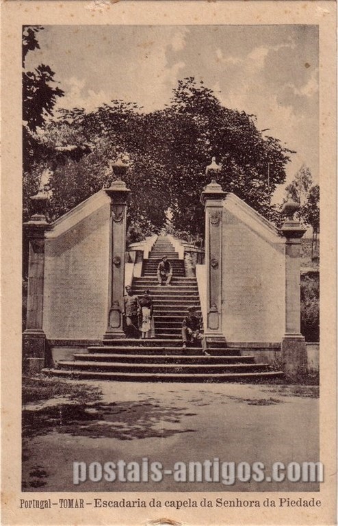 Bilhete postal antigo da Escadaria da Capela de Nossa Senhora da Piedade, Tomar | Portugal em postais antigos